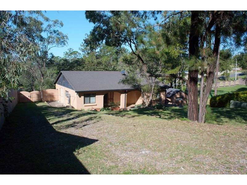 113 Glade Drive, Gaven QLD 4211
