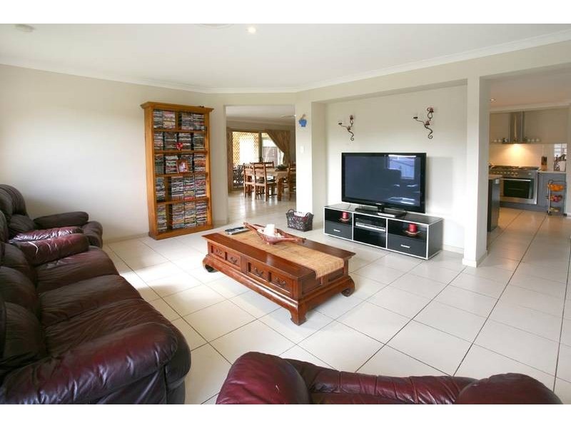 10 Creek Flat Road, Mount Nathan QLD 4211