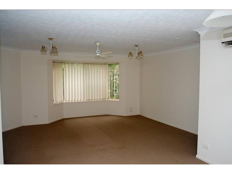 144 Castle Hill Drive North, Gaven QLD 4211