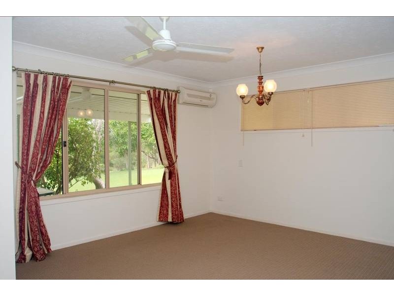 144 Castle Hill Drive North, Gaven QLD 4211