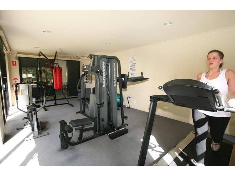 2082/1 The Vistas Drive, Carrara QLD 4211