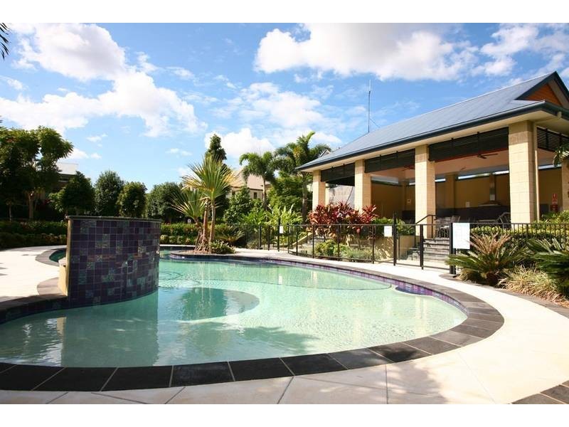 2082/1 The Vistas Drive, Carrara QLD 4211