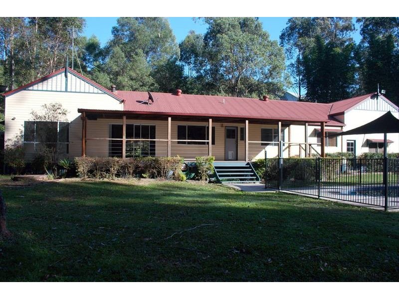 13 The Oval Drive, Mount Nathan QLD 4211