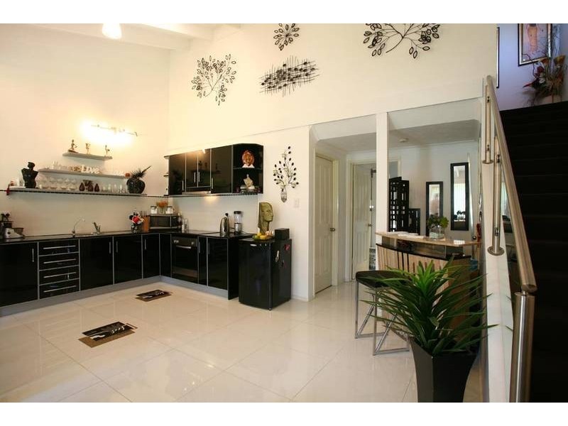 3/75 Price Street, Nerang QLD 4211