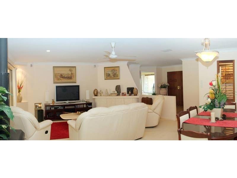 42 The Oval Drive, Mount Nathan QLD 4211