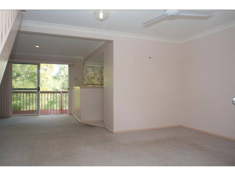 15/164 Alexander Drive, Highland Park QLD 4211