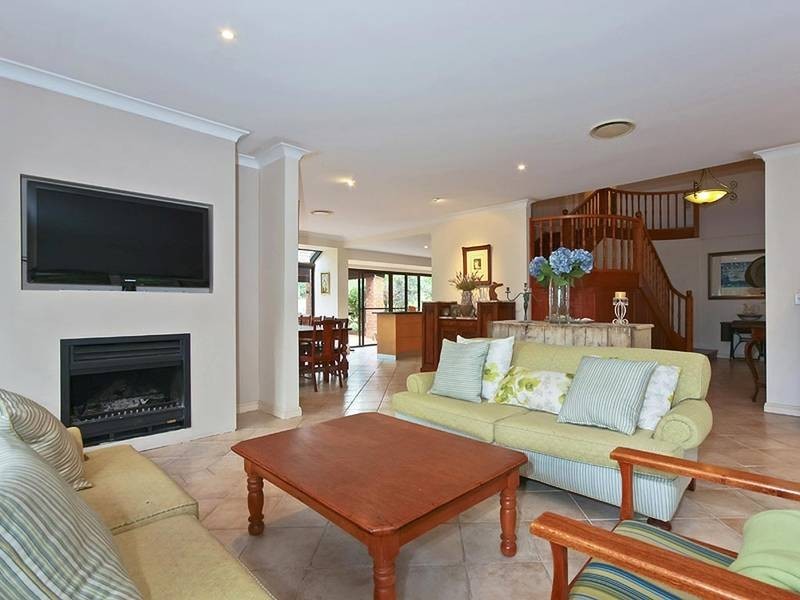 21 Kupara Street, Nerang QLD 4211