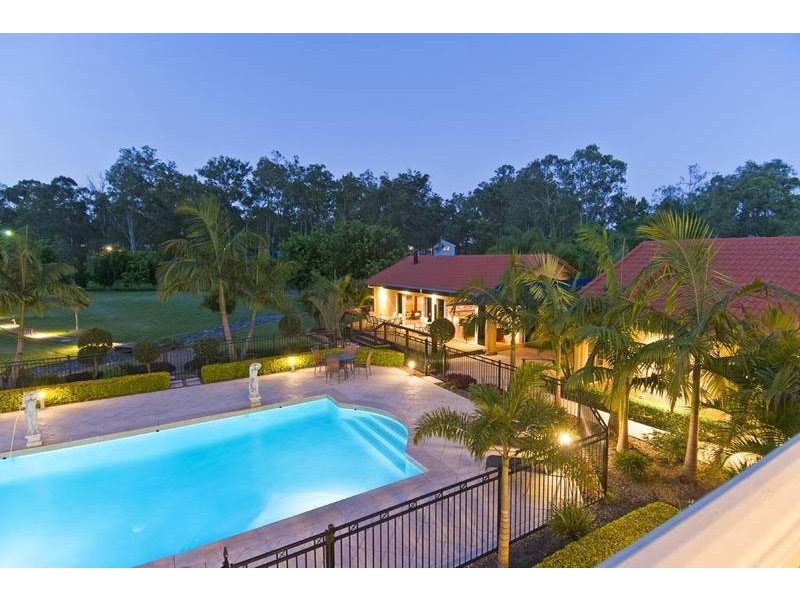 19 Alawara Drive, Tallai QLD 4213