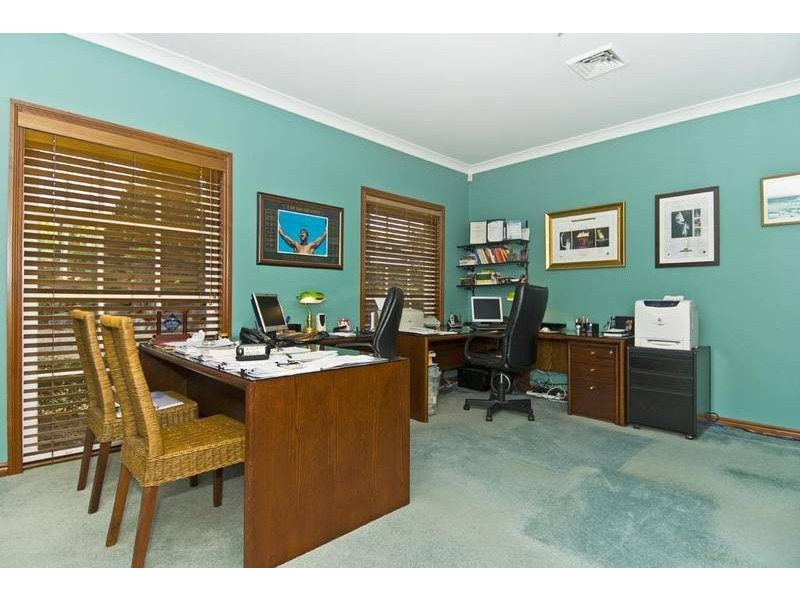 19 Alawara Drive, Tallai QLD 4213