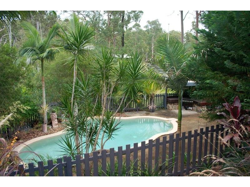 32 Dewberry Way, Gaven QLD 4211