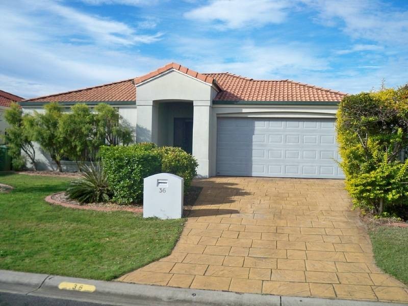 36 Marble Arch Place, Arundel QLD 4214