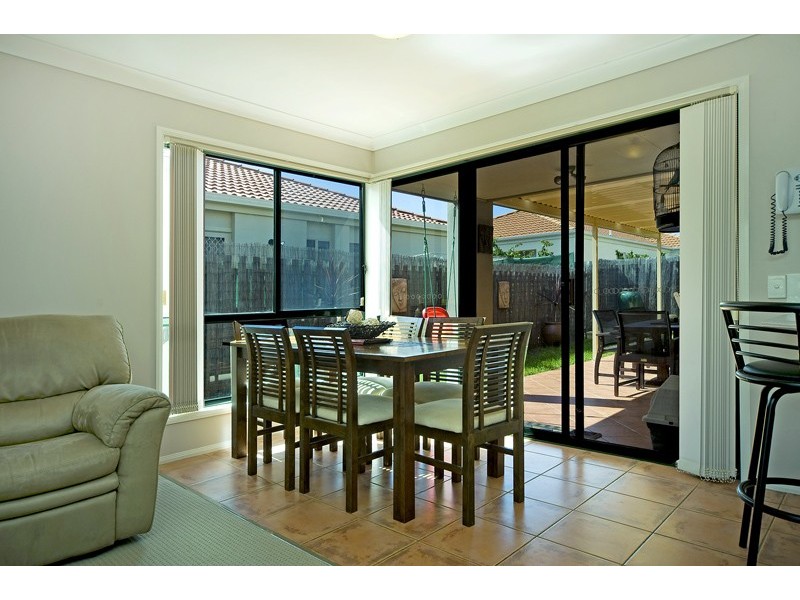 36 Marble Arch Place, Arundel QLD 4214