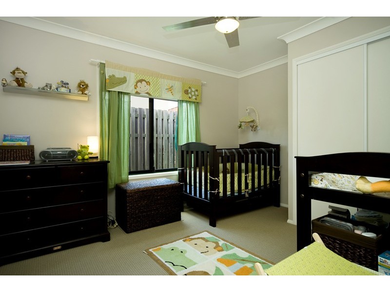 36 Marble Arch Place, Arundel QLD 4214