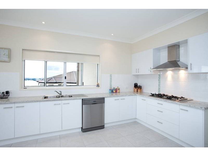 3 Ridgeline Way, Highland Park QLD 4211