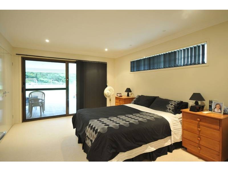 64 Worongary Road, Worongary QLD 4213