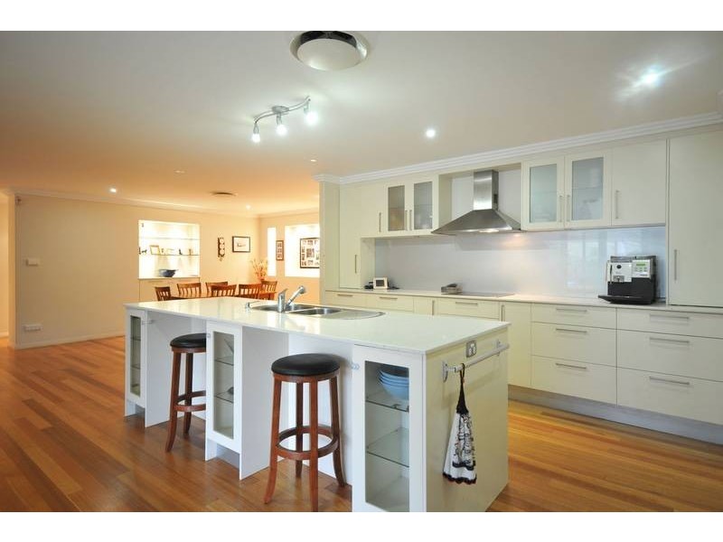 64 Worongary Road, Worongary QLD 4213