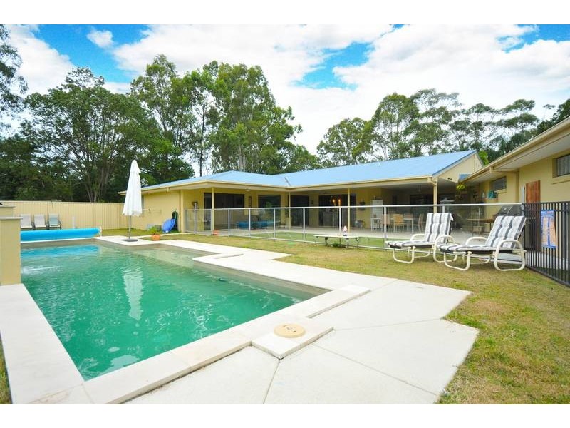 64 Worongary Road, Worongary QLD 4213