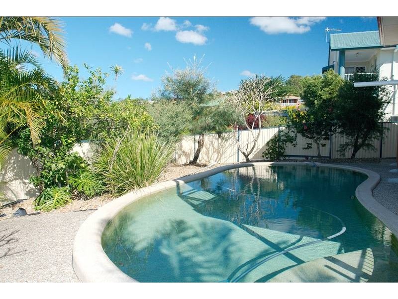 8 Parklane Place, Highland Park QLD 4211
