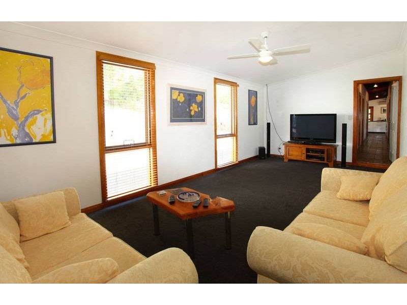 2 Coral Court, Witheren QLD 4275