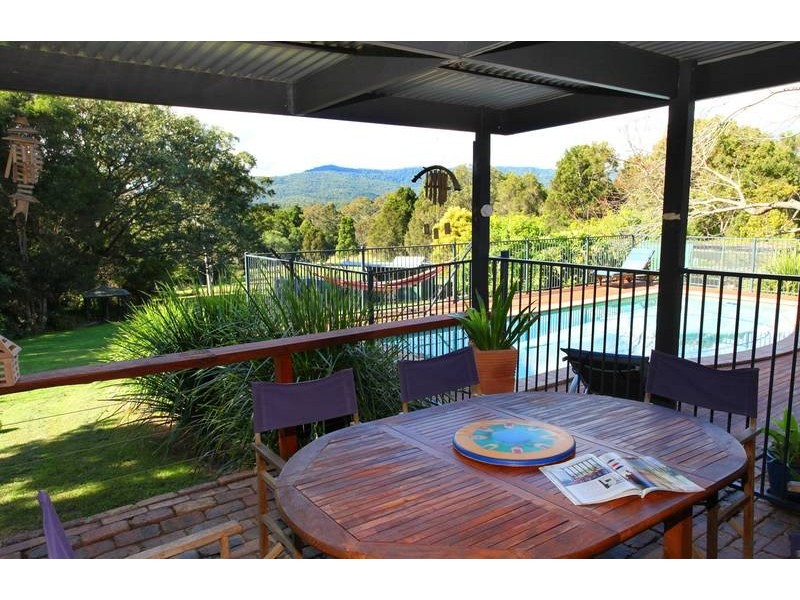 2 Coral Court, Witheren QLD 4275