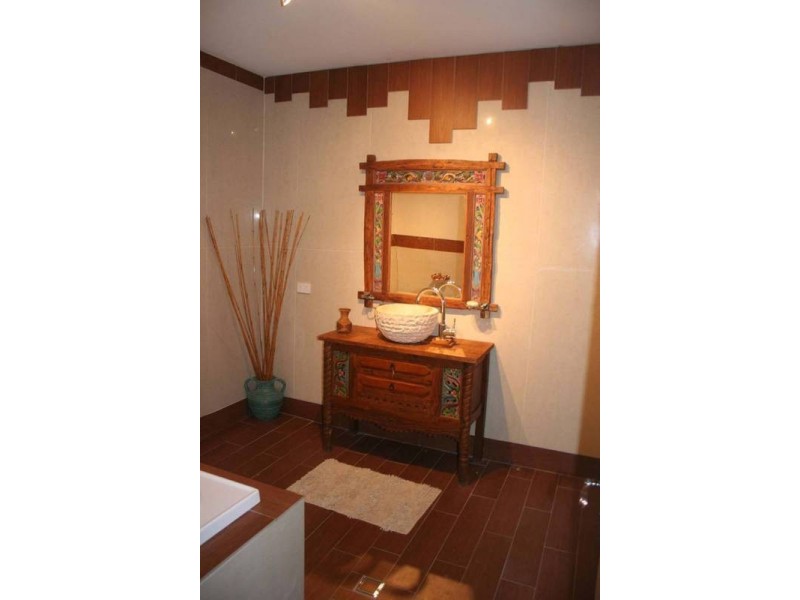 28 Ballah Crescent, Highland Park QLD 4211