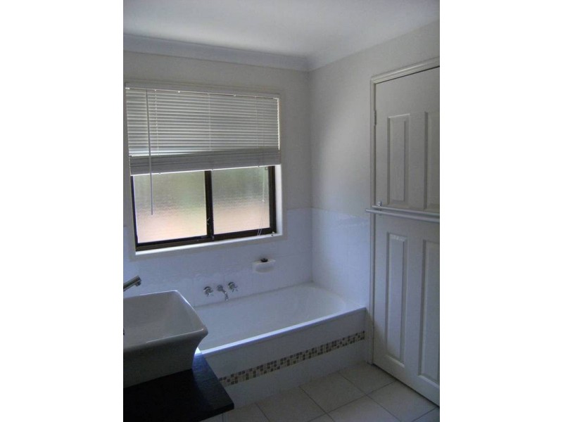 12 Padauk Drive, Nerang QLD 4211