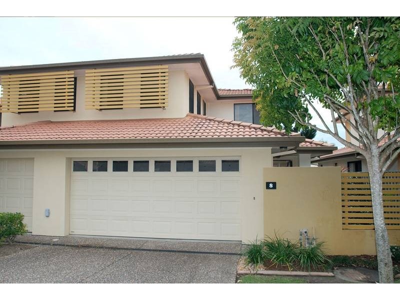 8/136 Palm Meadows Drive, Carrara QLD 4211