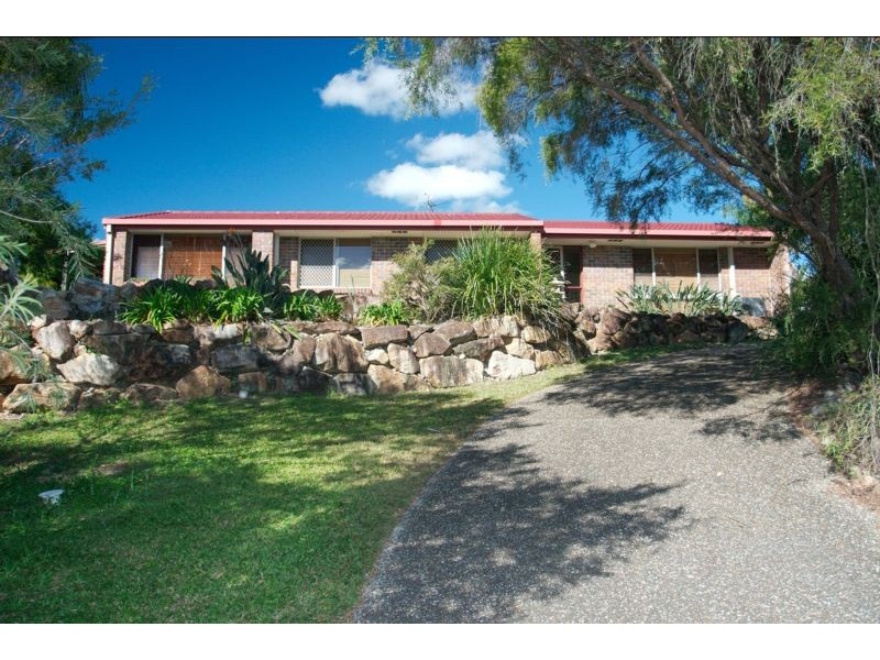 4 Garvie Place, Highland Park QLD 4211