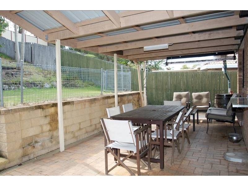 41 Renfrew Drive, Highland Park QLD 4211