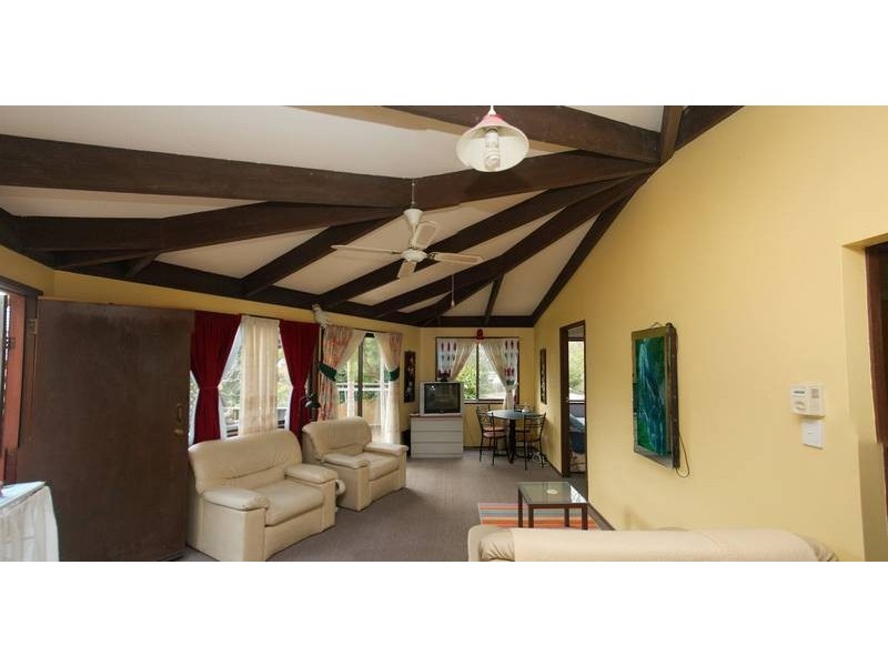 30 Freemans Road, Lower Beechmont QLD 4211