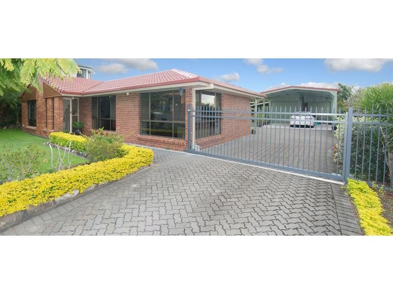 23 Explorers Way, Worongary QLD 4213