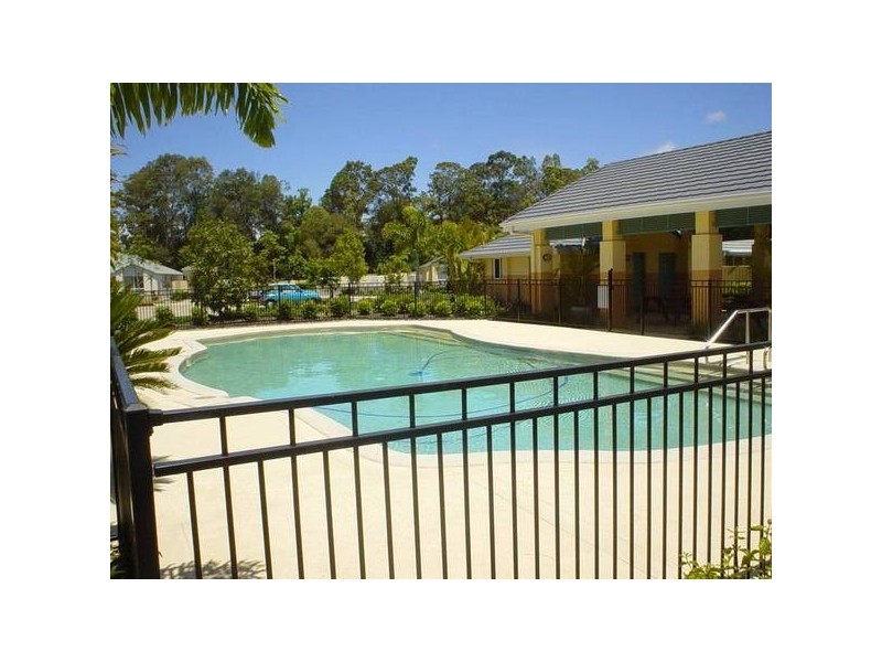 60/11 Paradise Street, Nerang QLD 4211