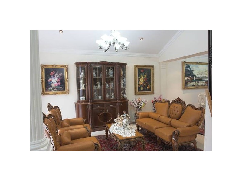 Highland Park QLD 4211