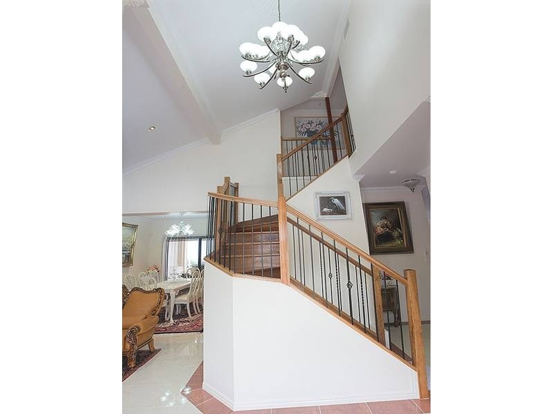 Highland Park QLD 4211