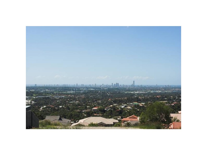 Ballah Crescent, Highland Park QLD 4211