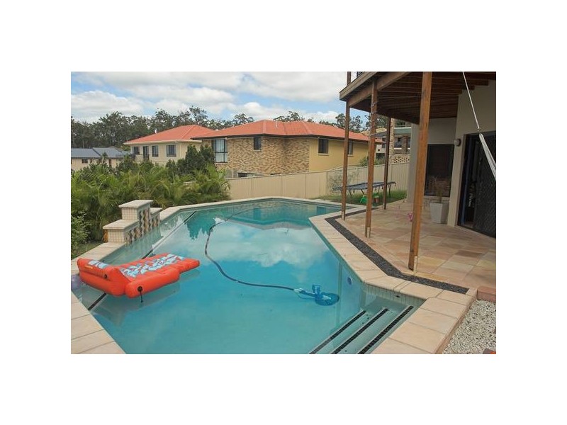 Ballah Crescent, Highland Park QLD 4211