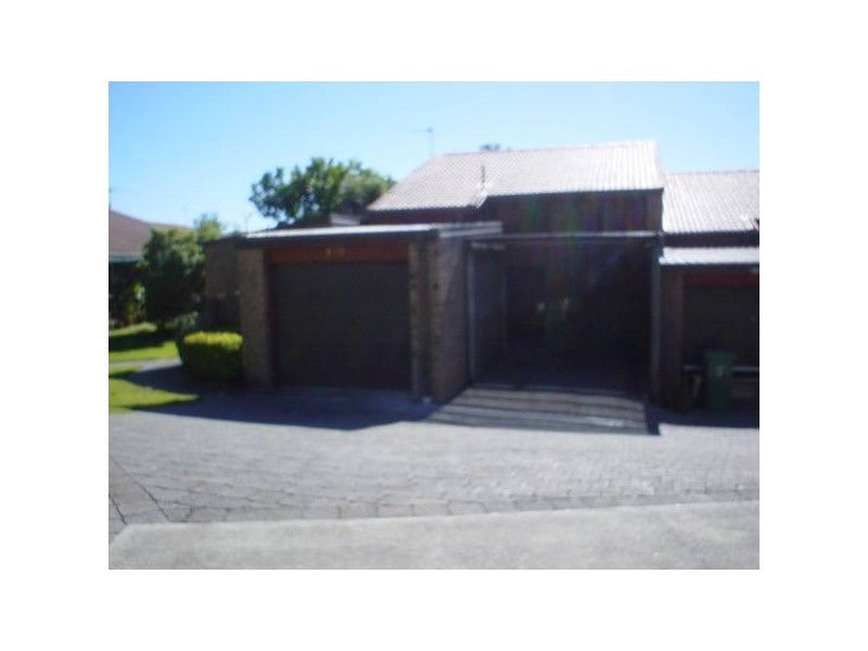 6/1B McLeod Street, Highland Park QLD 4211