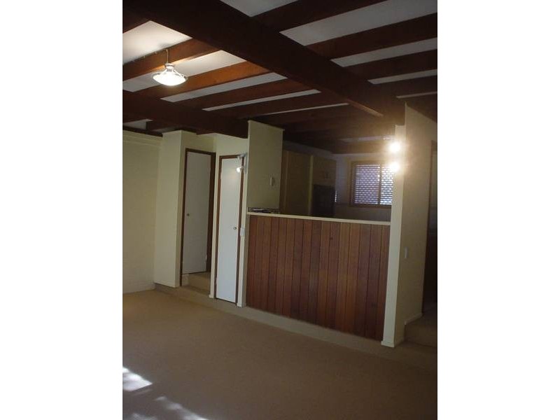 6/1B McLeod Street, Highland Park QLD 4211