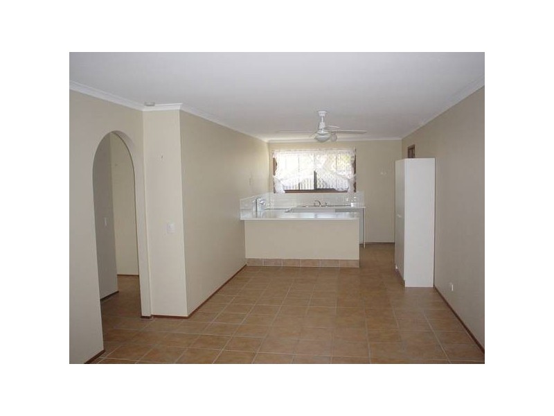 2/52 Galloway Drive, Ashmore QLD 4214