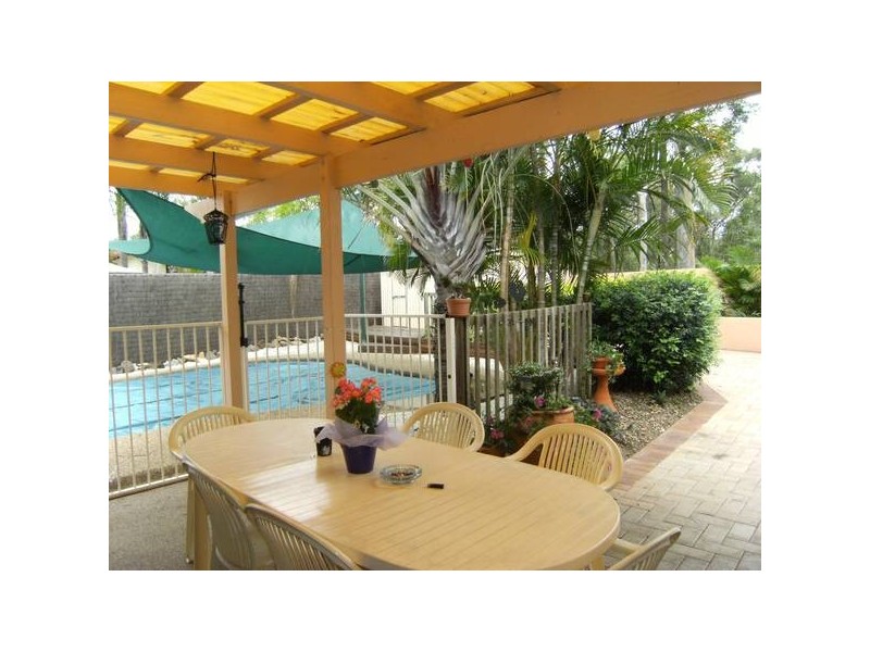 6 Lovelle Court, Worongary QLD 4213