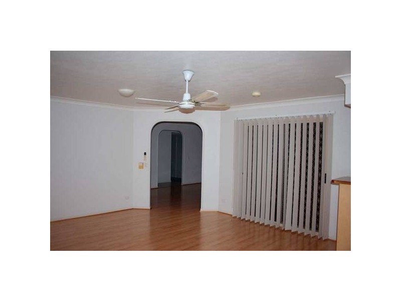 6 Lovelle Court, Worongary QLD 4213