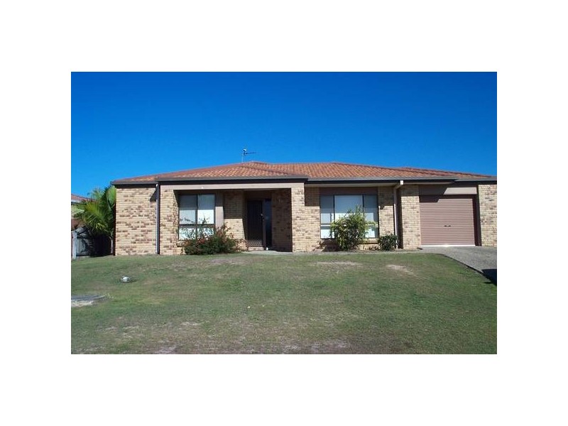 Crusader Way, Nerang QLD 4211
