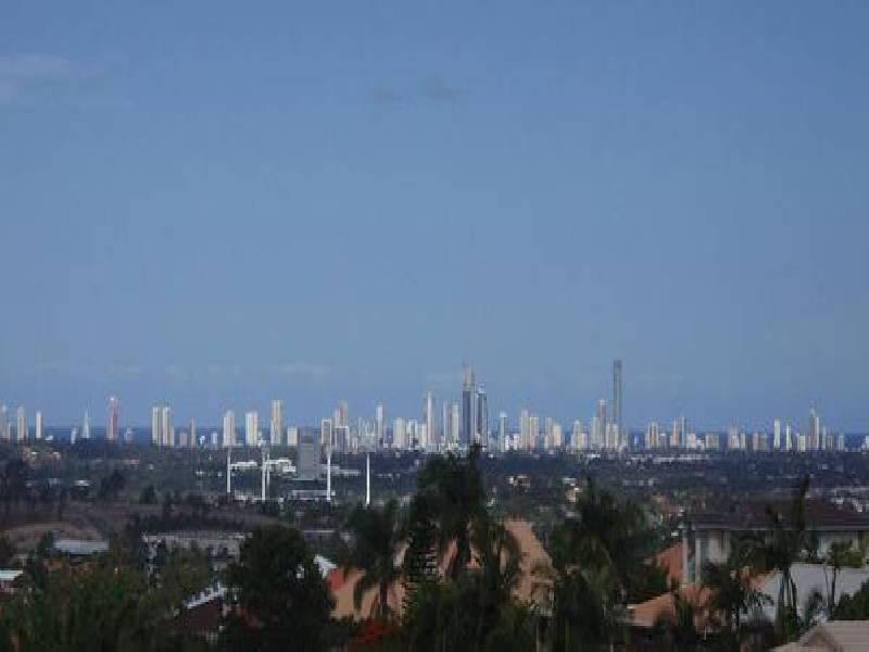 Highland Park QLD 4211