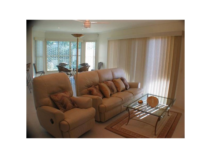 Highland Park QLD 4211