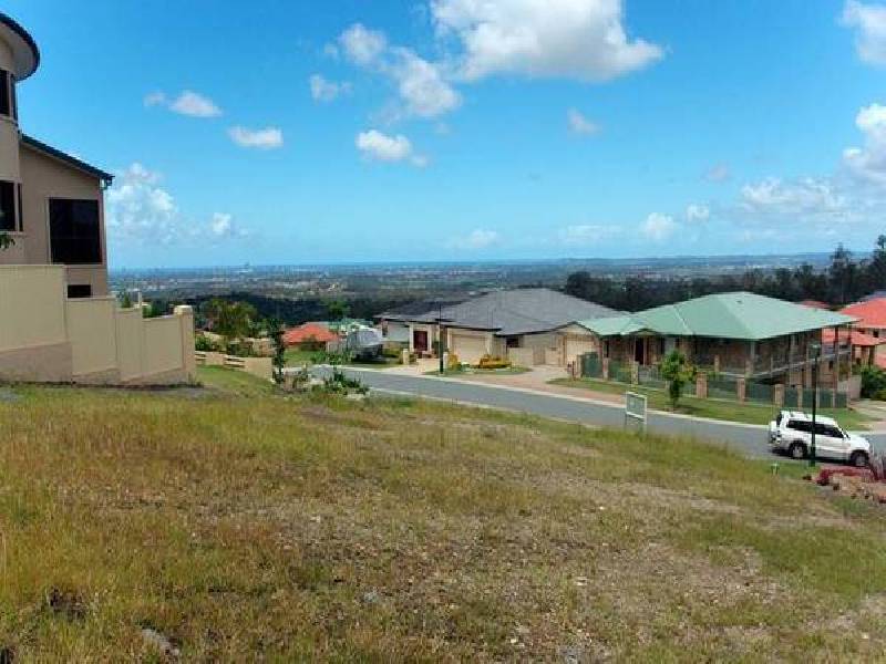 Highland Park QLD 4211