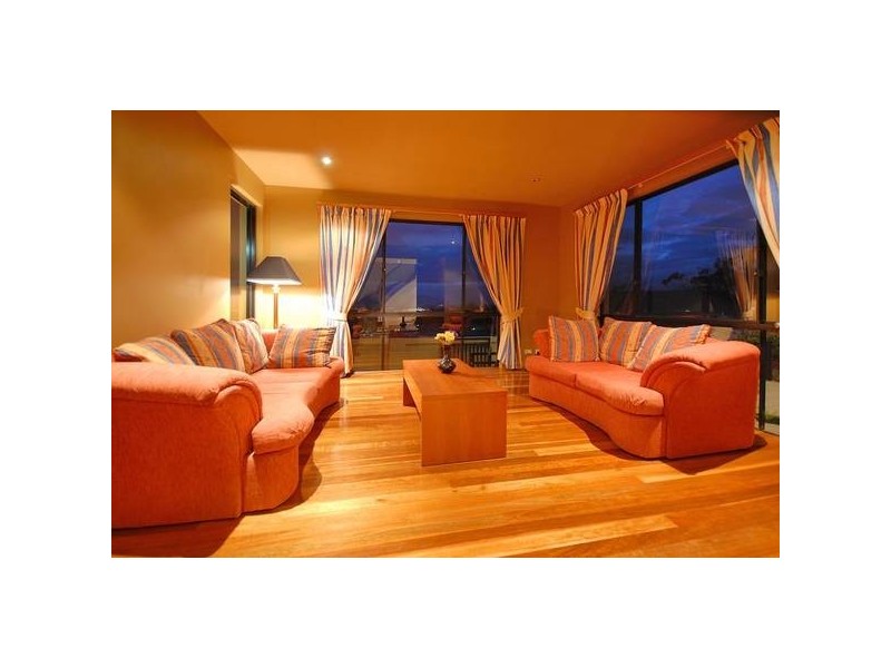 Highland Park QLD 4211