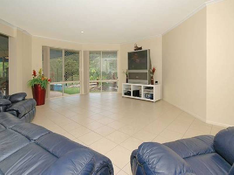Maudsland QLD 4210