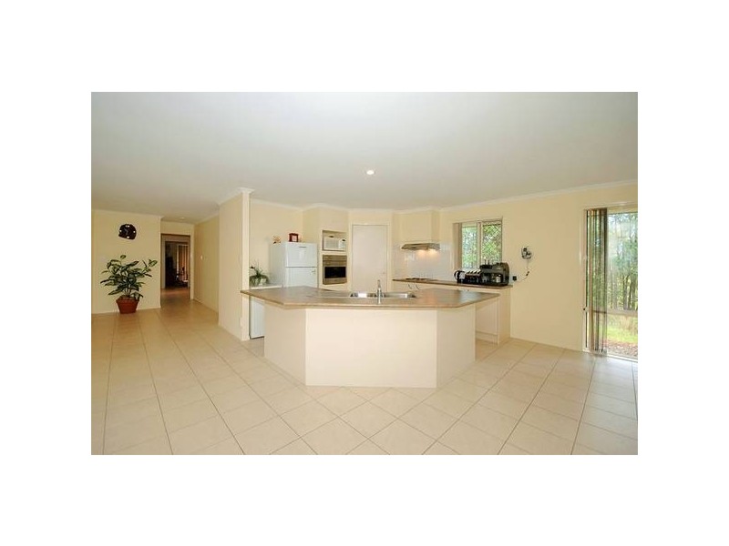 Maudsland QLD 4210