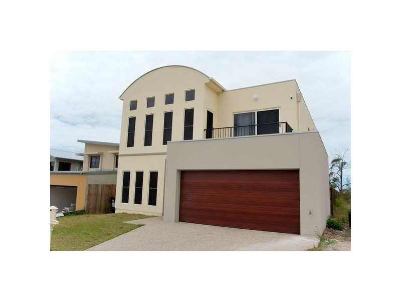 Zane Street, Molendinar QLD 4214