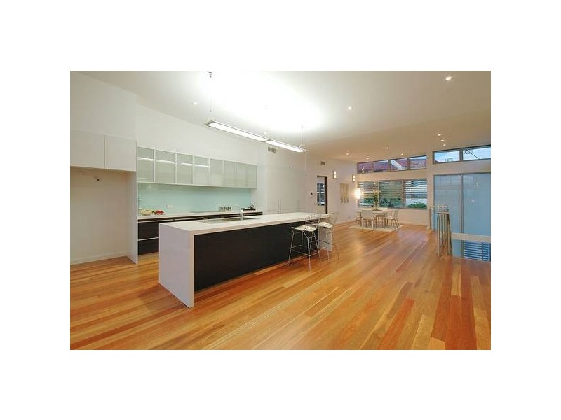 Chevron Island QLD 4217